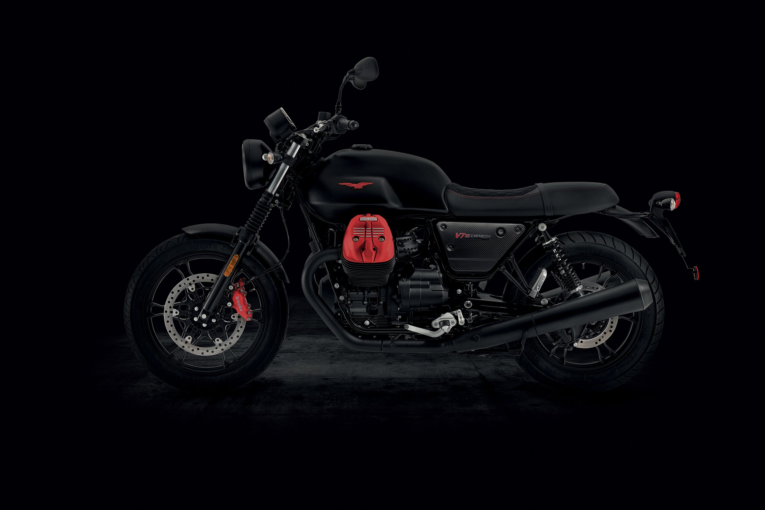 Moto Guzzi V7 III Carbon