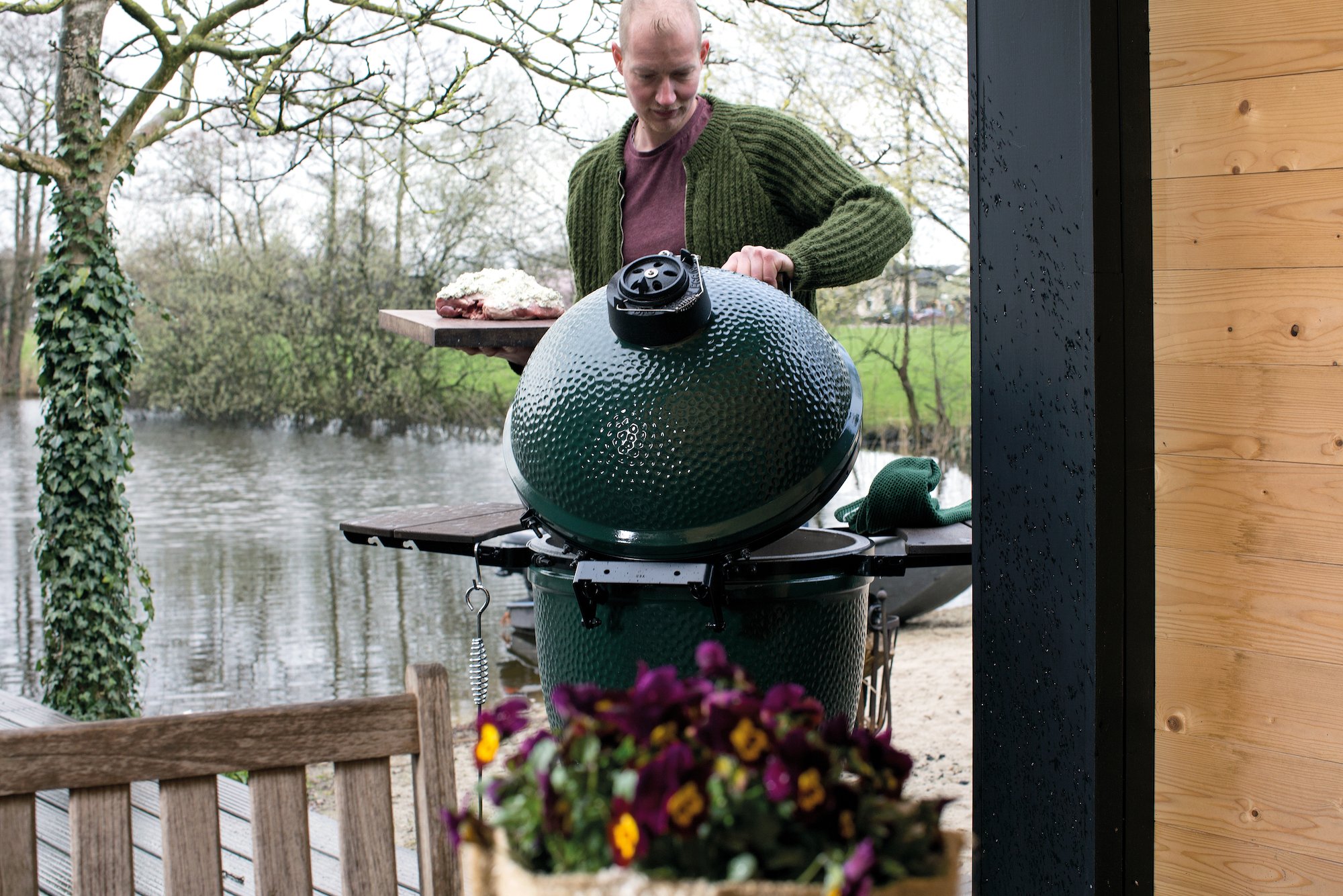 big green egg