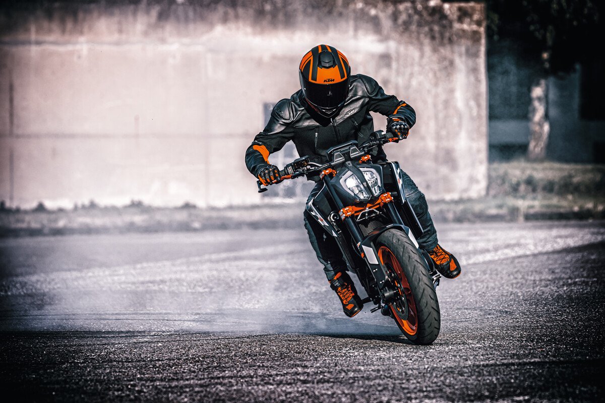 ktm 890 duke gp 2023