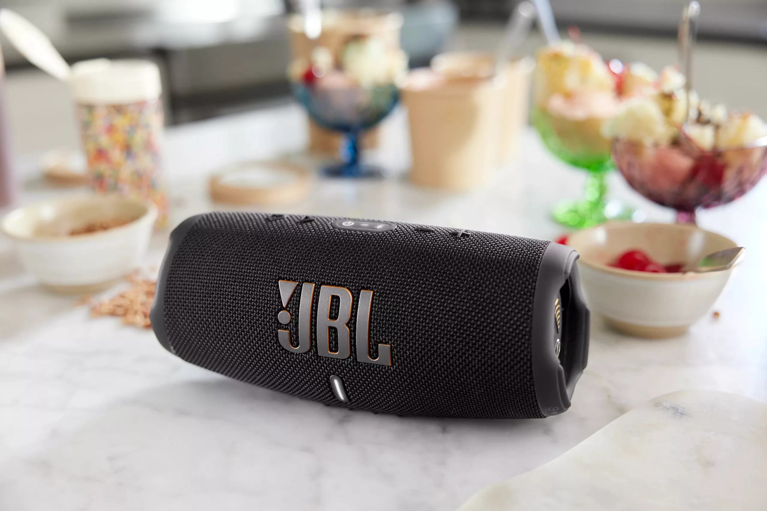 JBL Charge 5