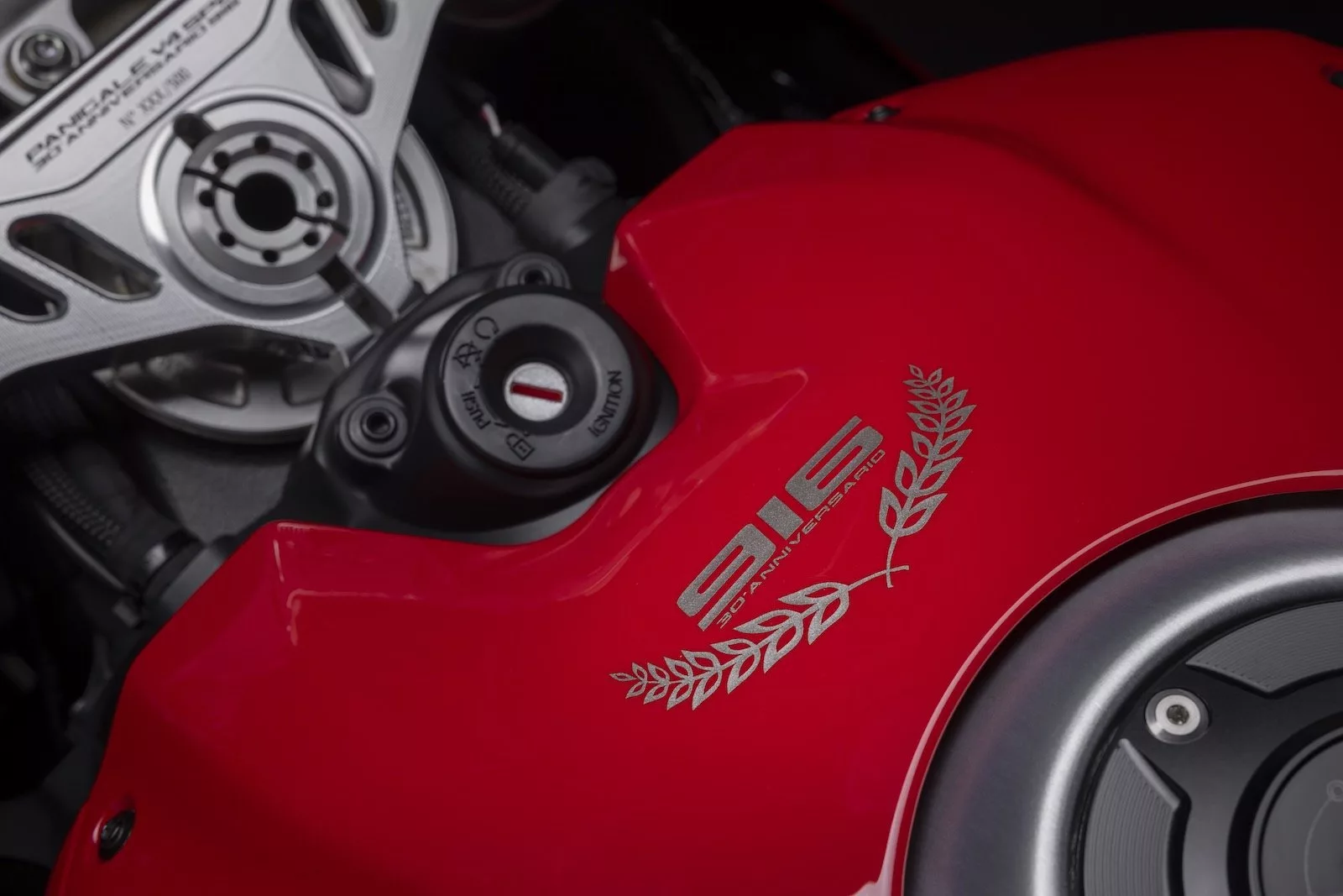 Ducati Panigale V4 SP2 30° Anniversario 916