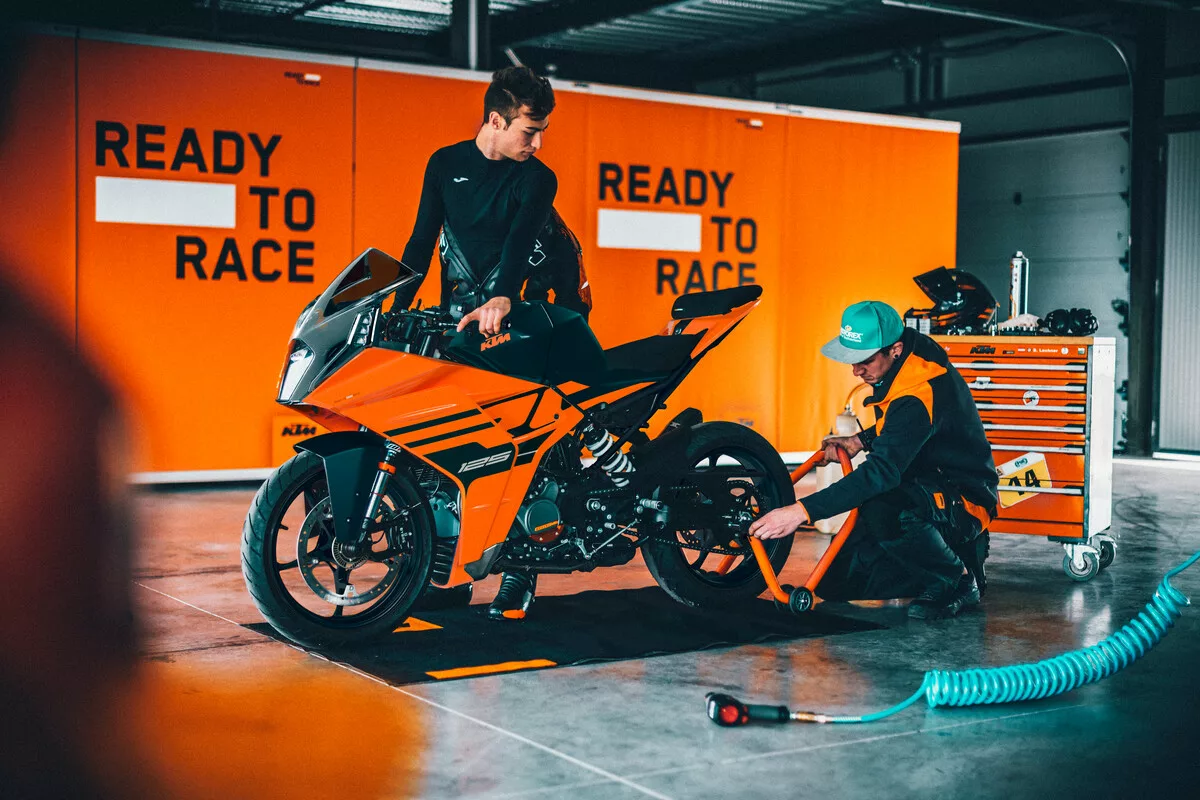 KTM Supersport 2024