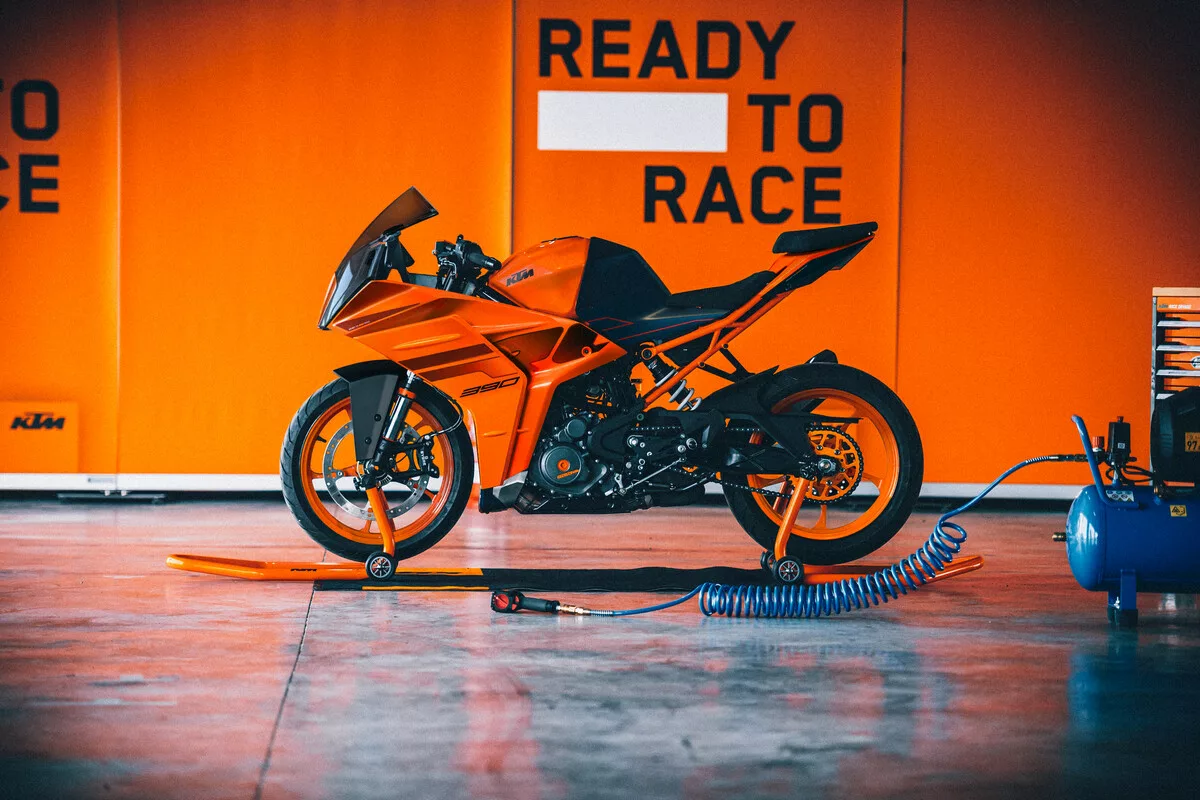 KTM Supersport 2024