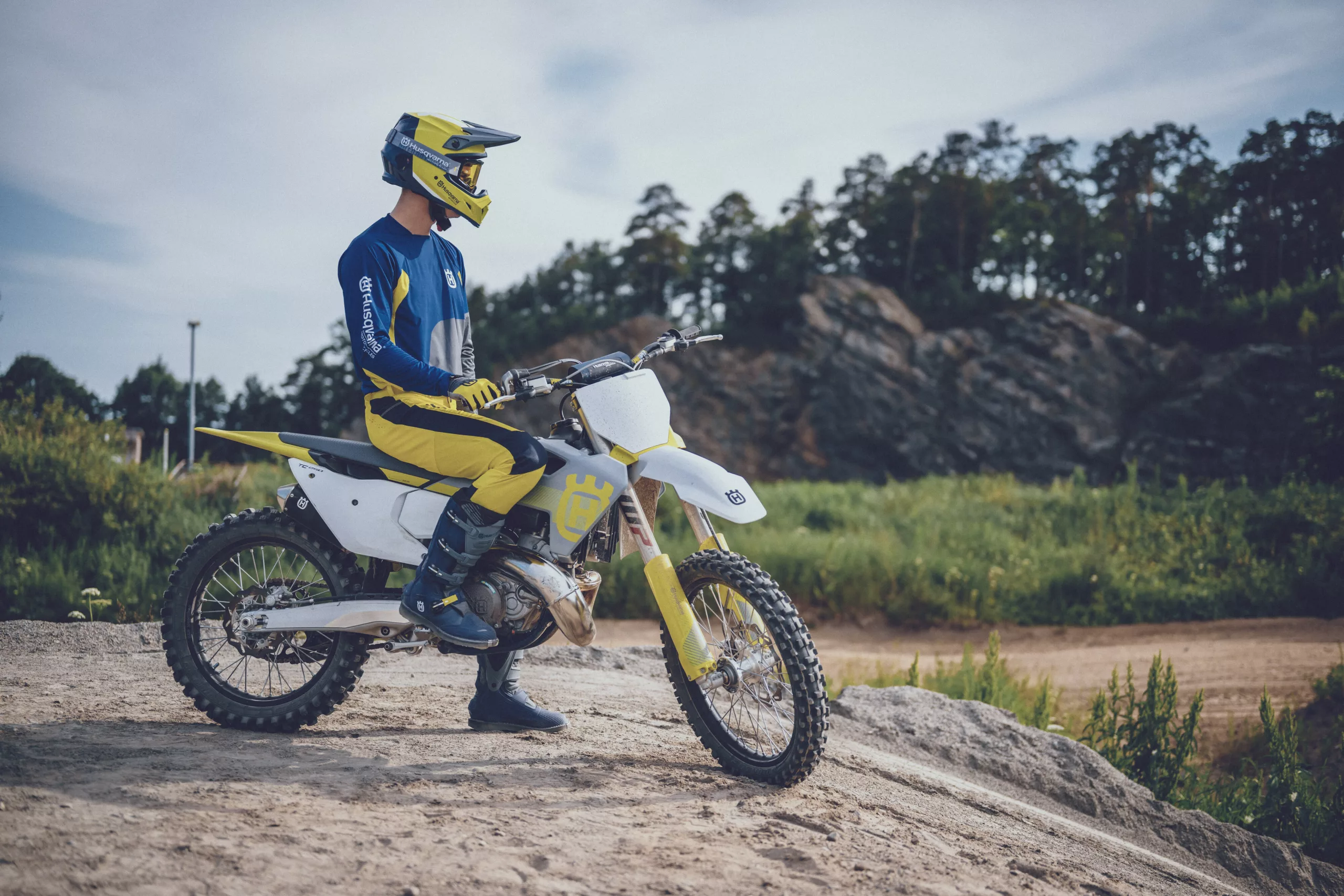 Husqvarna premium apparel 2024