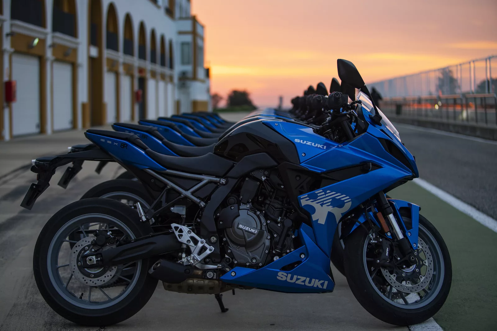 Suzuki GSX-8R