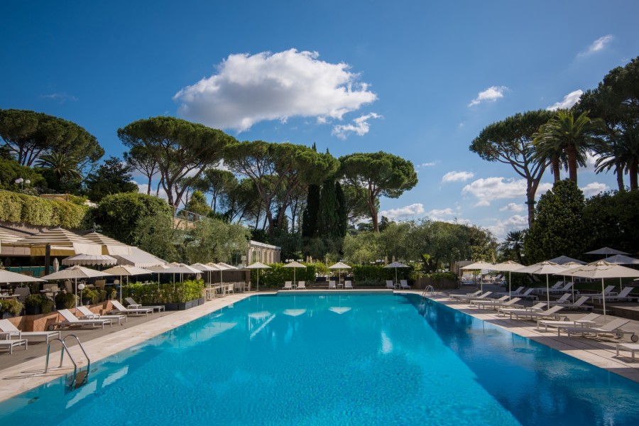 Rome Cavalieri Piscina