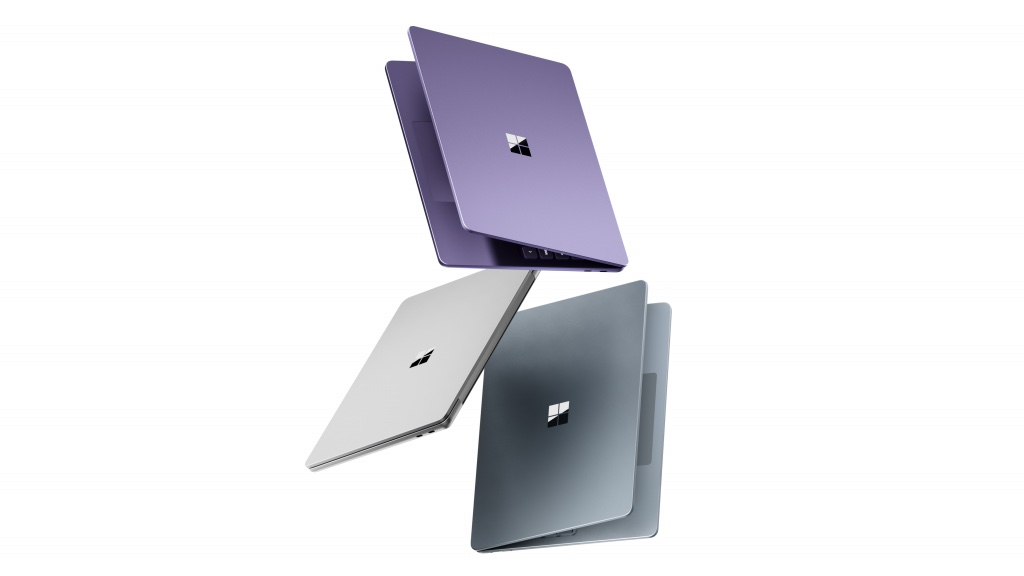 Ultra-sottili, leggeri e potenti: nuovi laptop e tablet Microsoft Surface Copilot + 7 Microsoft Surface laptop 13 2025