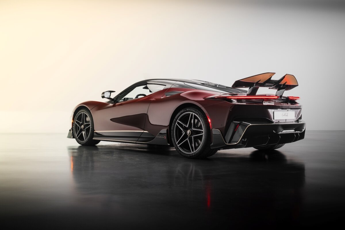 Hypercar Battista Novantacinque: l’omaggio di Pininfarina a 95 anni di design 8 Automobili Pininfarina Battista Novantacinque