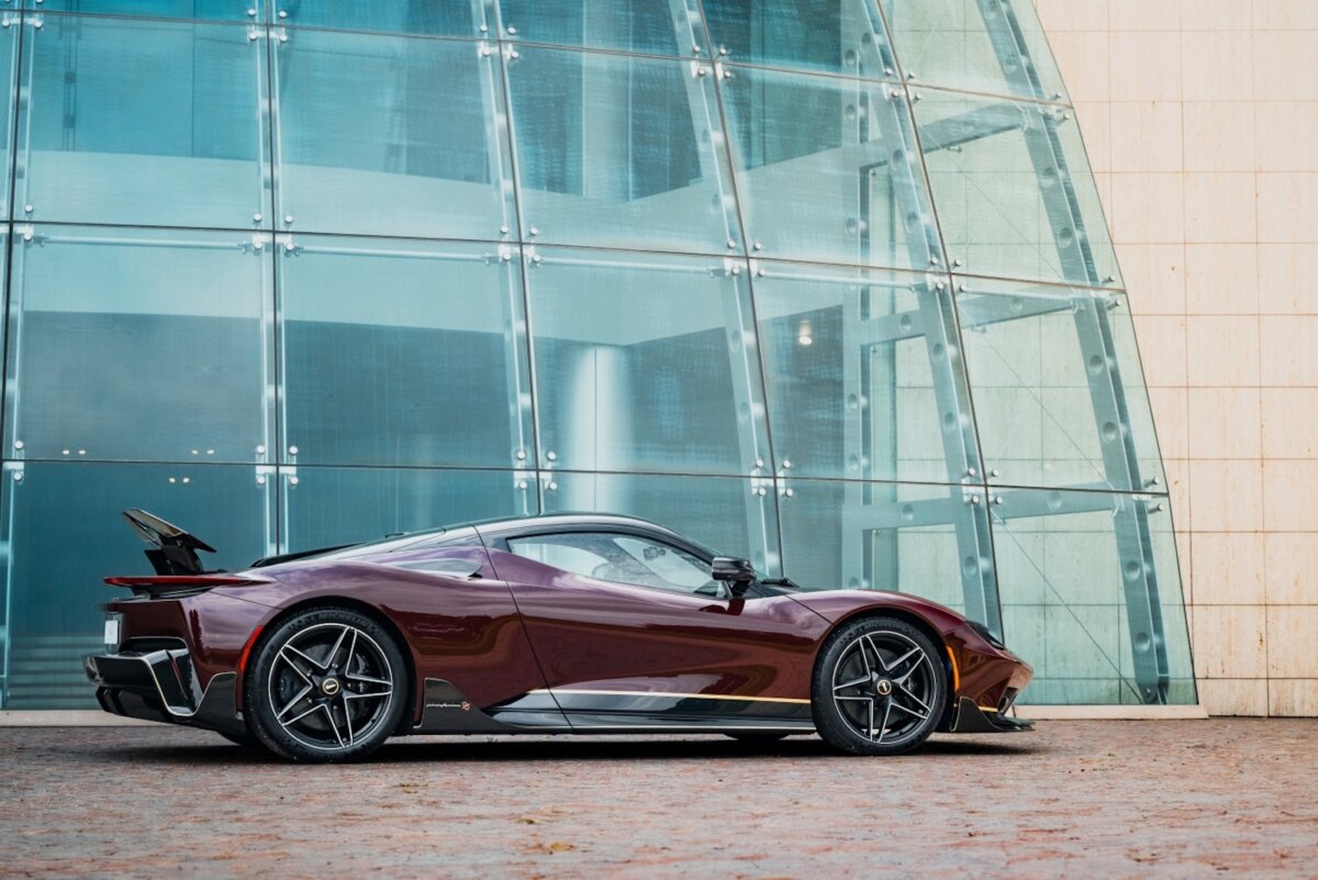 Hypercar Battista Novantacinque: l’omaggio di Pininfarina a 95 anni di design 4 Automobili Pininfarina Battista Novantacinque