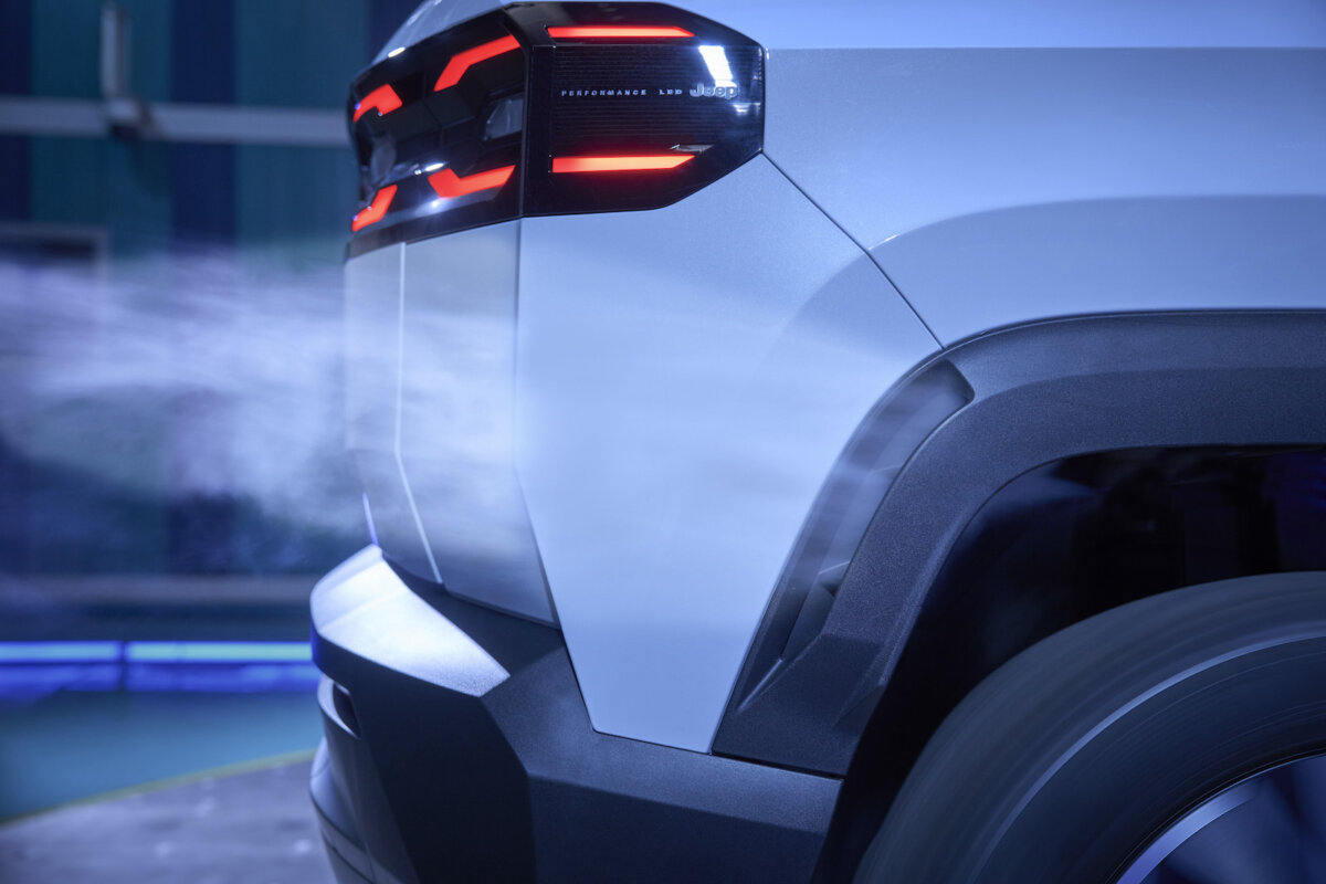 Nuova Jeep Compass 2025: il SUV elettrificato e aerodinamico 2 Nuova Jeep Compass