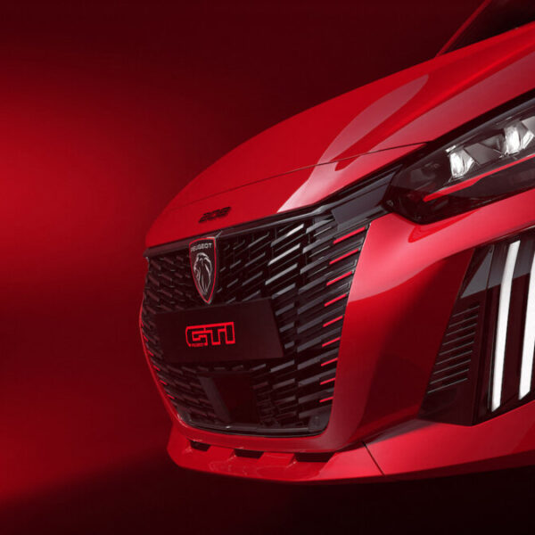 Peugeot E-208 GTi