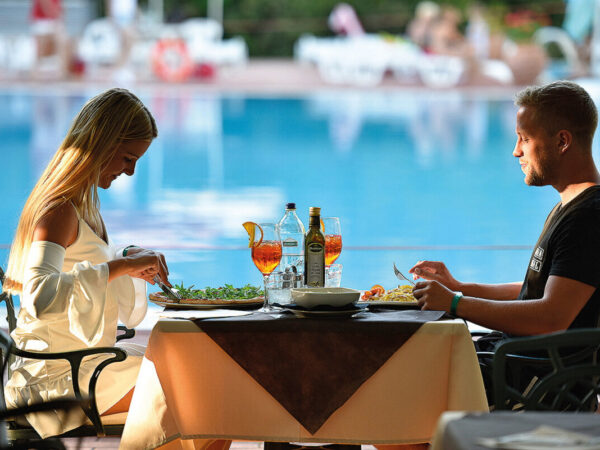 Isamar Holiday Village