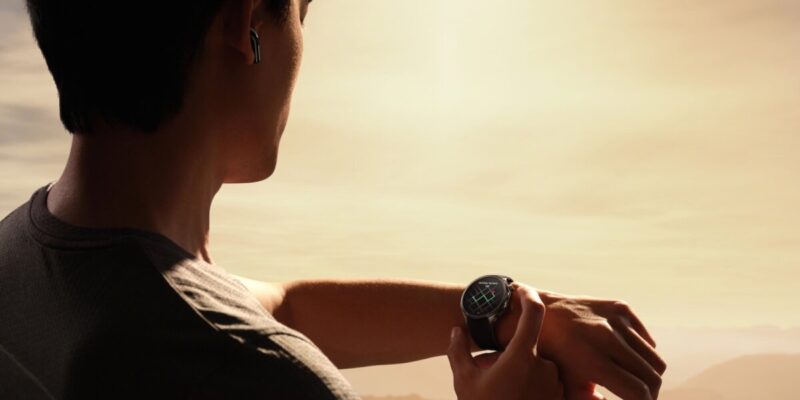 OnePlus Watch 3 43mm: eleganza compatta e benessere mentale integrato 1 OnePlus Watch 3
