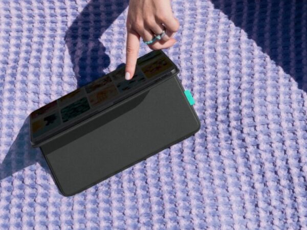 Custodia iPad tastiera Flip Folio