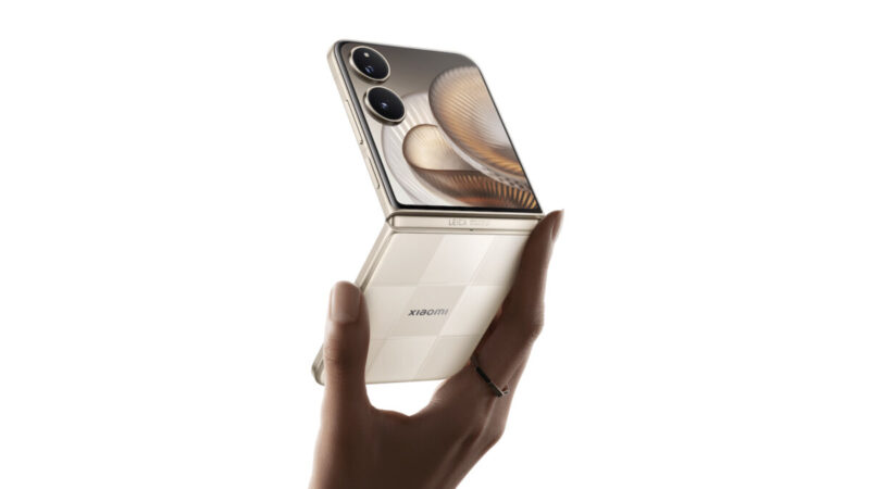 Xiaomi MIX Flip 2