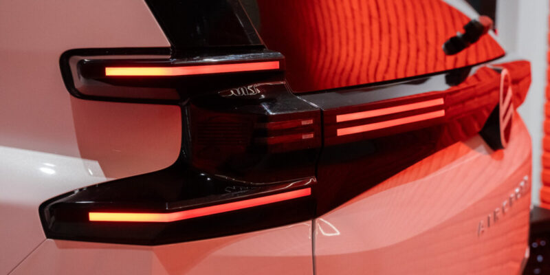 Nuovo Citroën C5 Aircross 2025: spazio SUV, prestazioni e autonomia 1 Nuovo Citroën C5 Aircross 2025