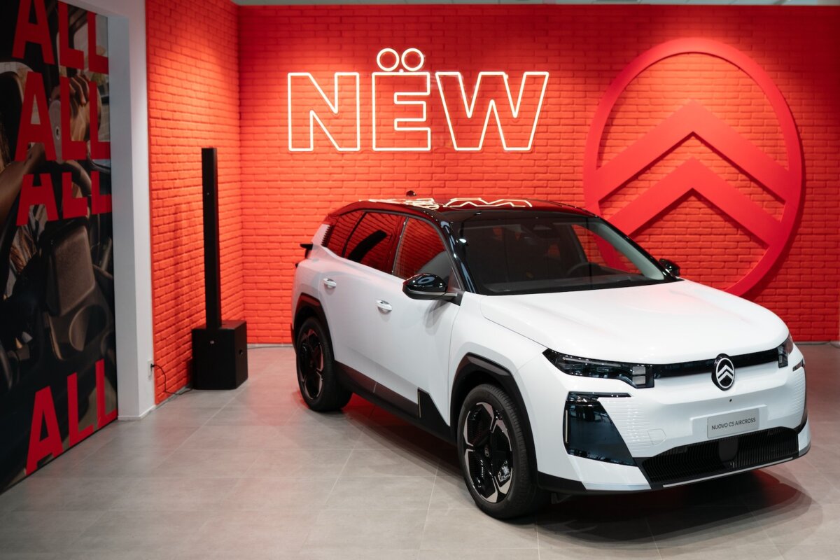 Nuovo Citroën C5 Aircross 2025: spazio SUV, prestazioni e autonomia 13 Nuovo Citroën C5 Aircross 2025