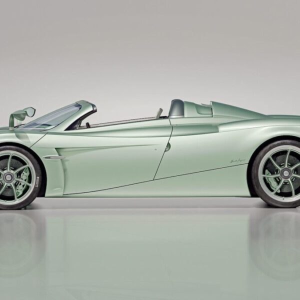 Pagani Huayra Codalunga Speedster