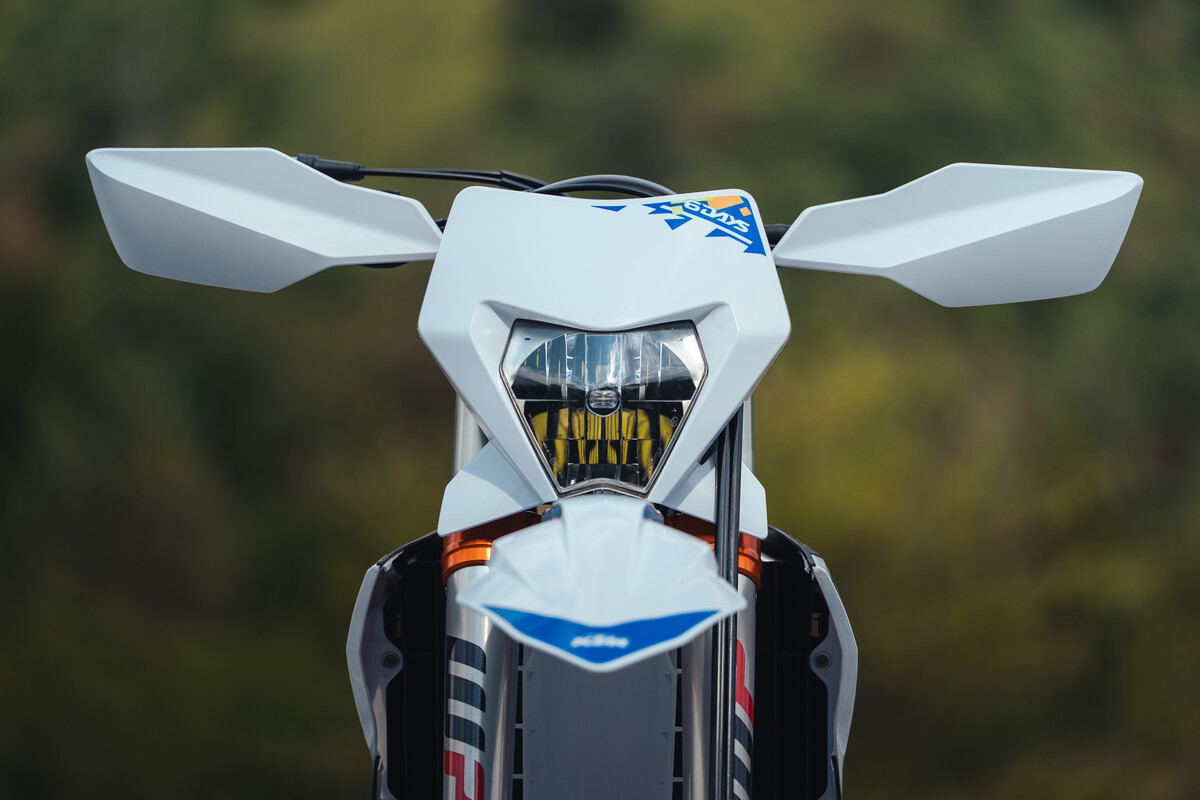 KTM EXC 6days 2026: nuove moto enduro competizione 6 KTM EXC 6days 2026