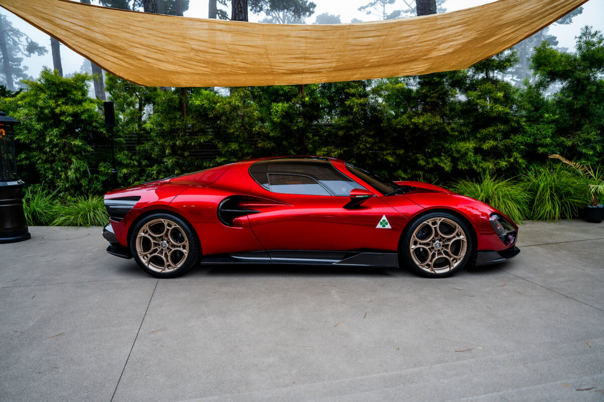 Alfa Romeo 33 Stradale Monterey Car Week 2025