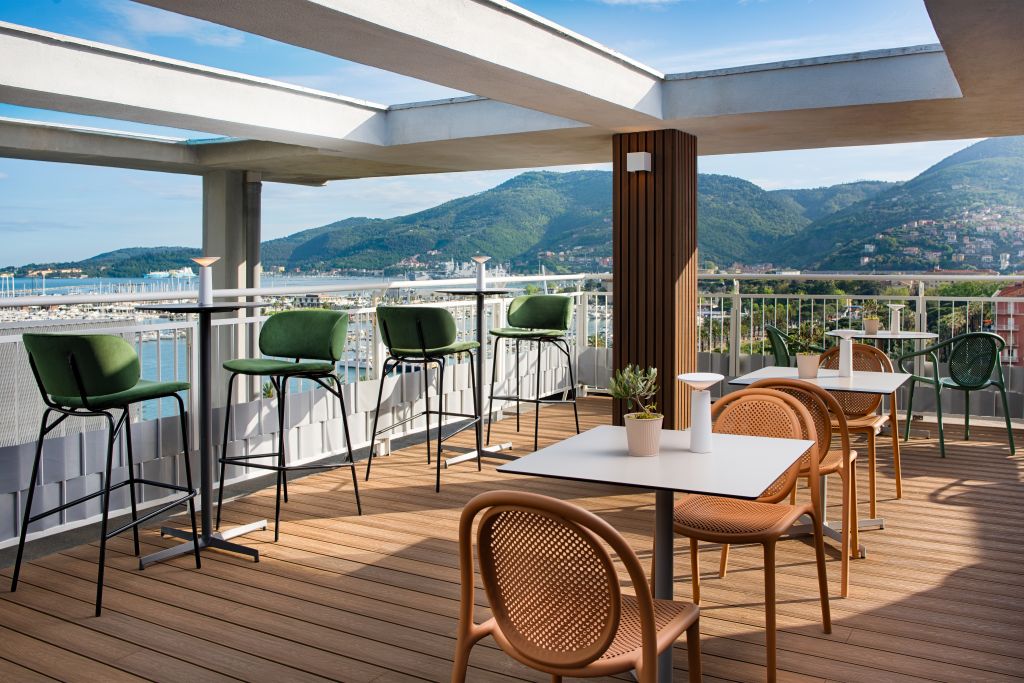 Idea aperitivo di fine estate: panorami mozzafiato a La Spezia e Firenze 4 terrazza NH Hotels & Resorts La Spezia