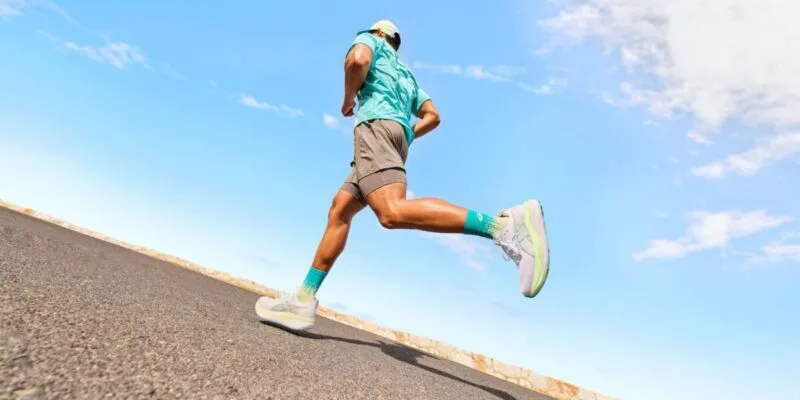 Nuove scarpe running Asics GEL KAYANO 33: comfort e stabilità per la corsa perfetta 1 Asics GEL KAYANO 33