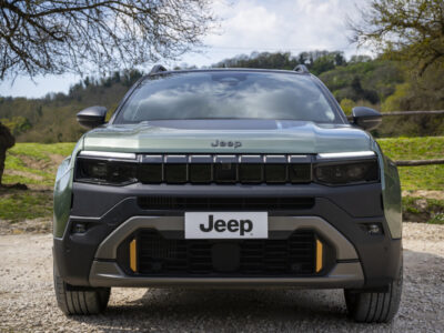 Nuova Jeep Avenger 4xe 85 2026