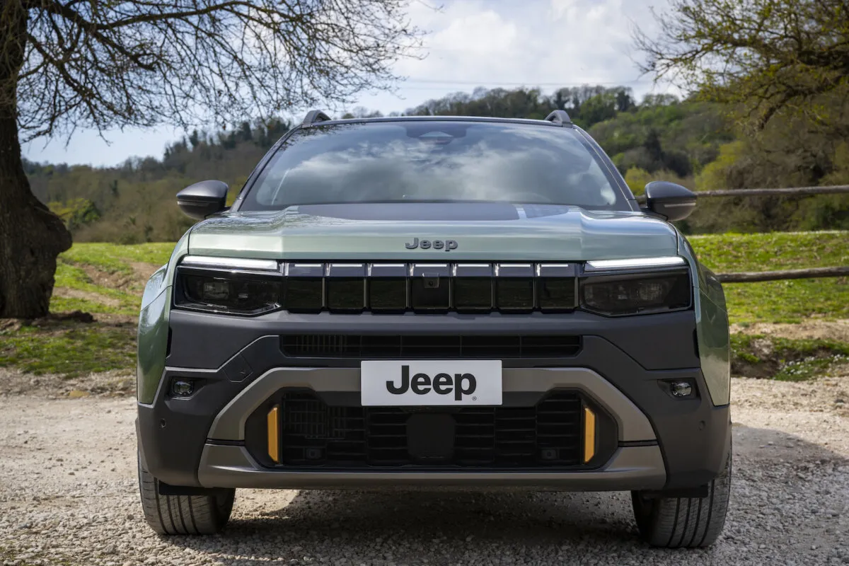 Nuova Jeep Avenger 4xe 85 2026
