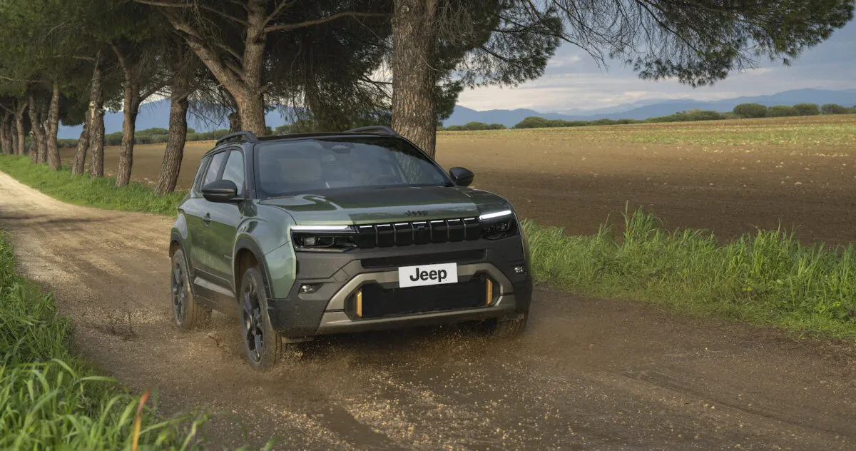 Nuova Jeep Avenger 4xe 85 2026
