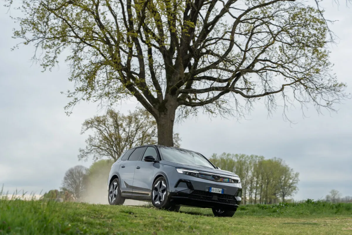 Opel Grandland Electric AWD