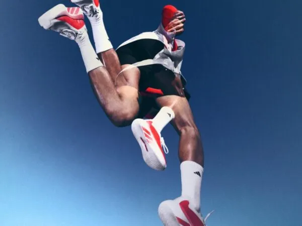 Adidas Hyperboost Edge: nuove scarpe running ad alte prestazioni 10 Adidas Hyperboost Edge
