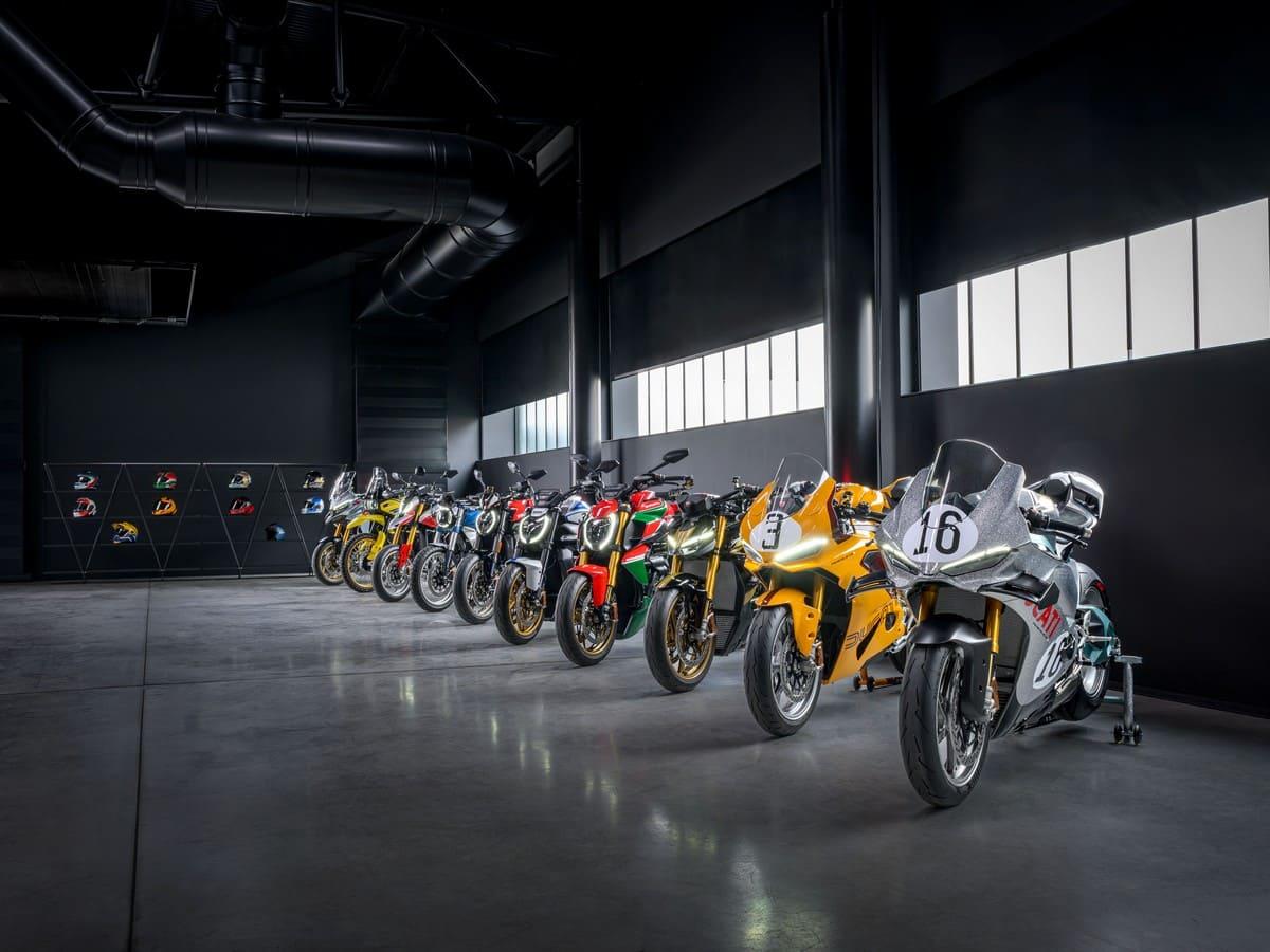 Le 10 moto Ducati per veri collezionisti 12 Moto Ducati Collezione 100