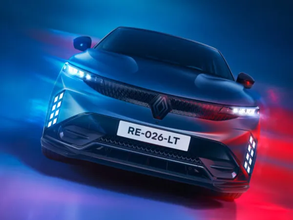 Nuova Renault Megane E-Tech Electric: più autonomia e tecnologia 15 Renault Megane E-Tech Electric