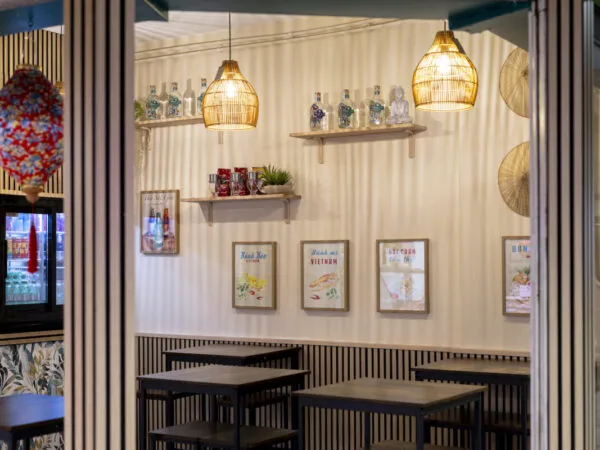 Cucina vietnamita street food al Mercato Trionfale: Vietnom Roma 19 Ristorante VIÊTNÒM Roma
