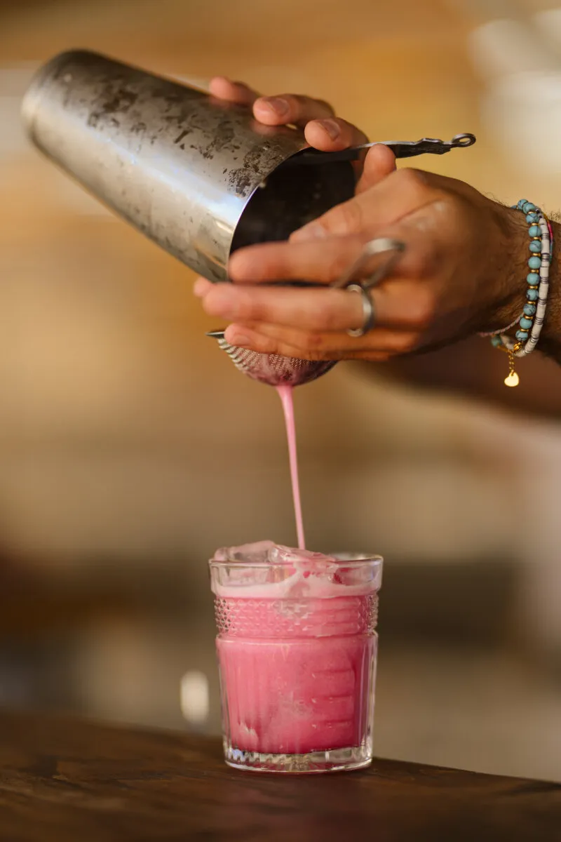 Spiaggia, design, cucina mediiterranea e mixology: Nikki Beach Costa Smeralda 4 Cocktail Nikki Beach Costa Smeralda