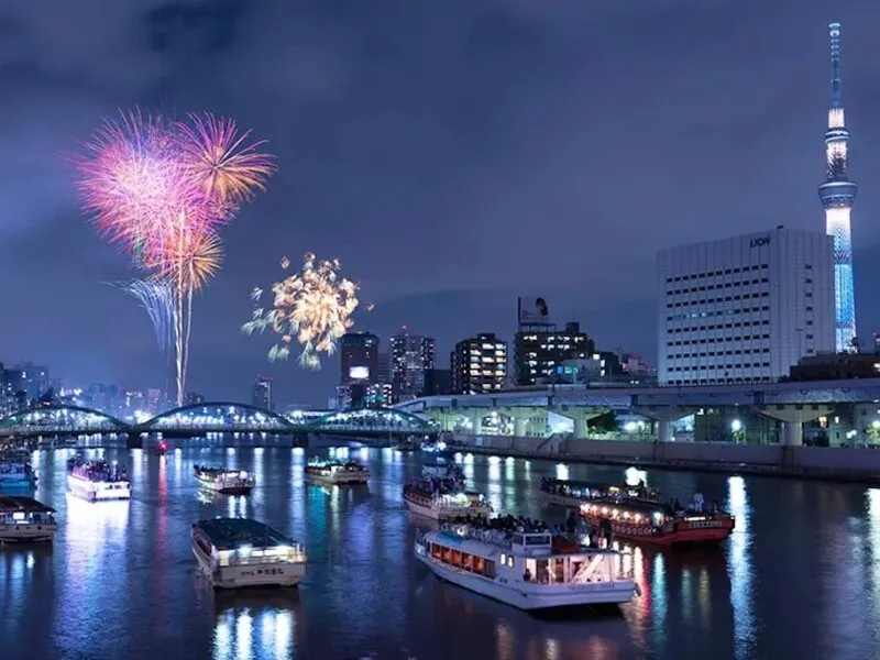 Festival fuochi d’artificio a Tokyo