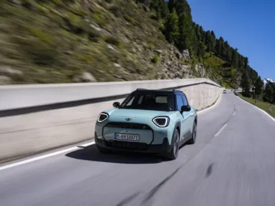 MINI Aceman SE Ocean Wave Green