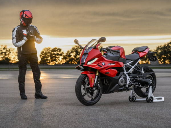 Moto BMW F 450 RR
