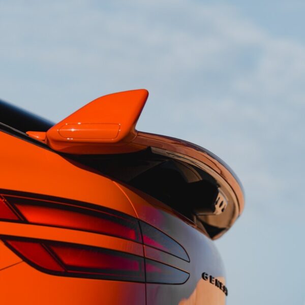 Genesis GV60 Magma alettone