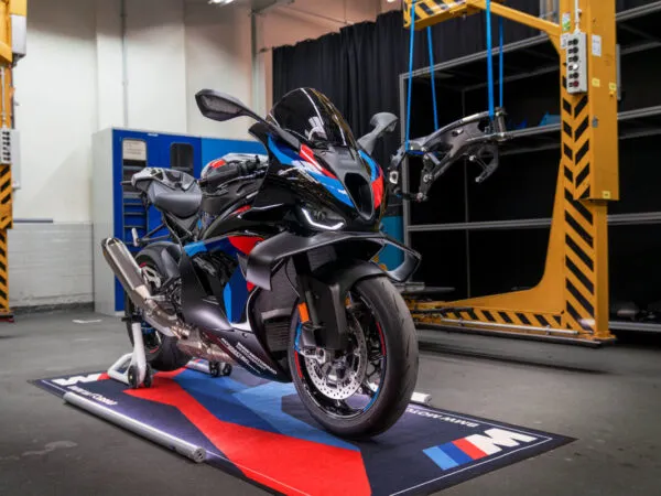 Moto BMW M 1000 RR 2027